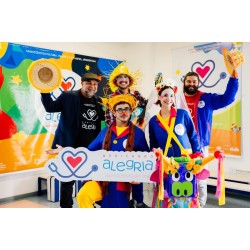 Projeto Medicando Alegria seleciona artistas de teatro, circo e música para 2025